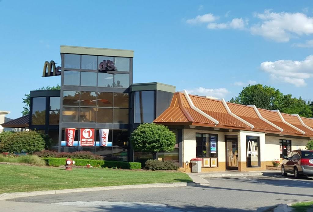 McDonalds | cafe | 13640 Southcove Dr, Sterling Heights, MI 48313, USA | 5862472116 OR +1 586-247-2116