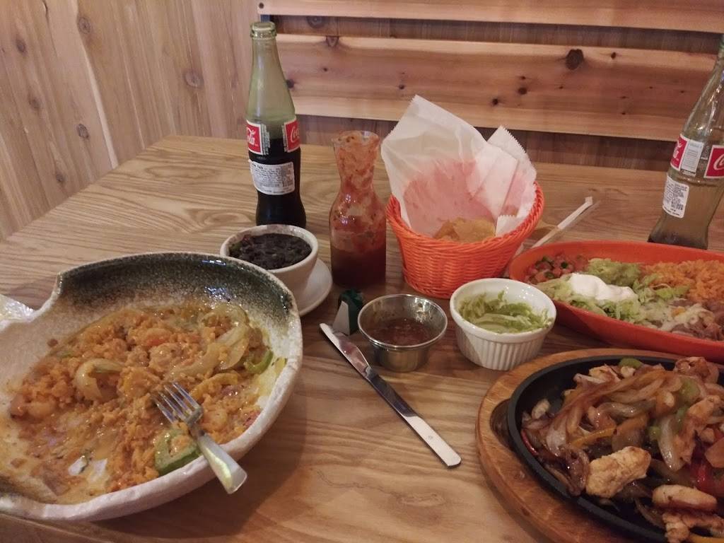 Tepoz Mexican Restaurant & Bar | restaurant | 709 S Broadway Suite A, Oak Grove, MO 64075, USA | 8166902664 OR +1 816-690-2664