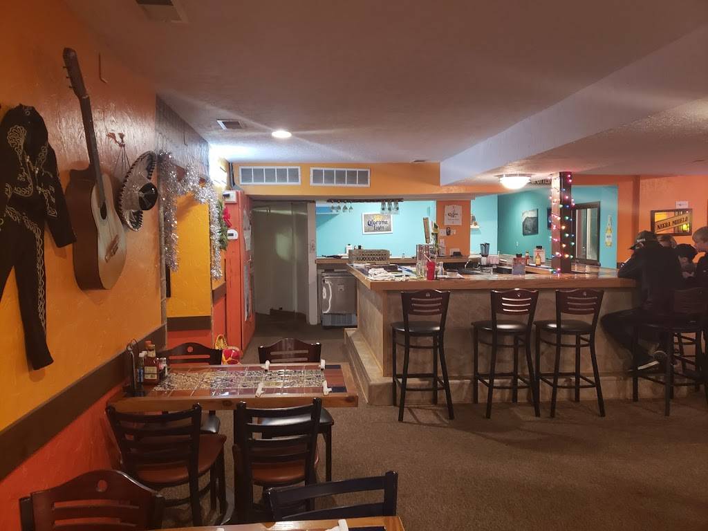 Fiesta Loca | restaurant | 967 WI-35, Dresser, WI 54009, USA | 7152942580 OR +1 715-294-2580