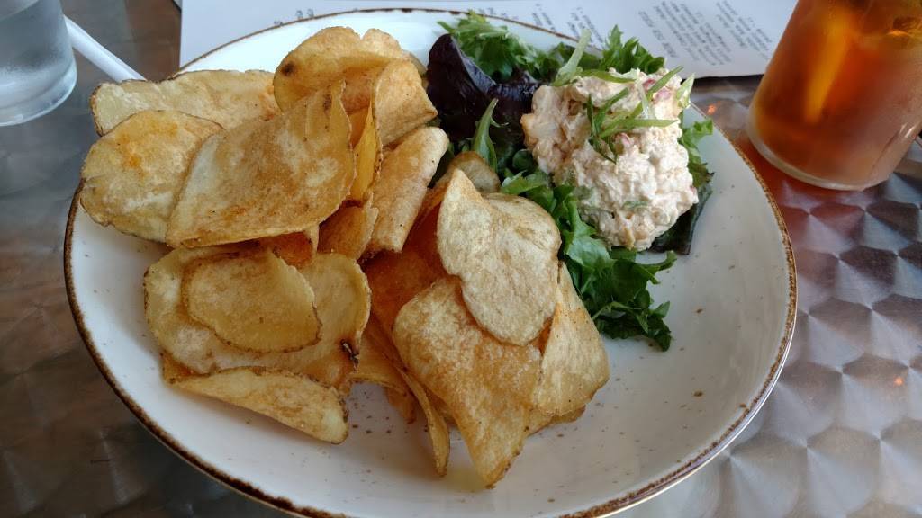 Hare & Field | restaurant | 327 S Main St, Travelers Rest, SC 29690, USA | 8646100249 OR +1 864-610-0249