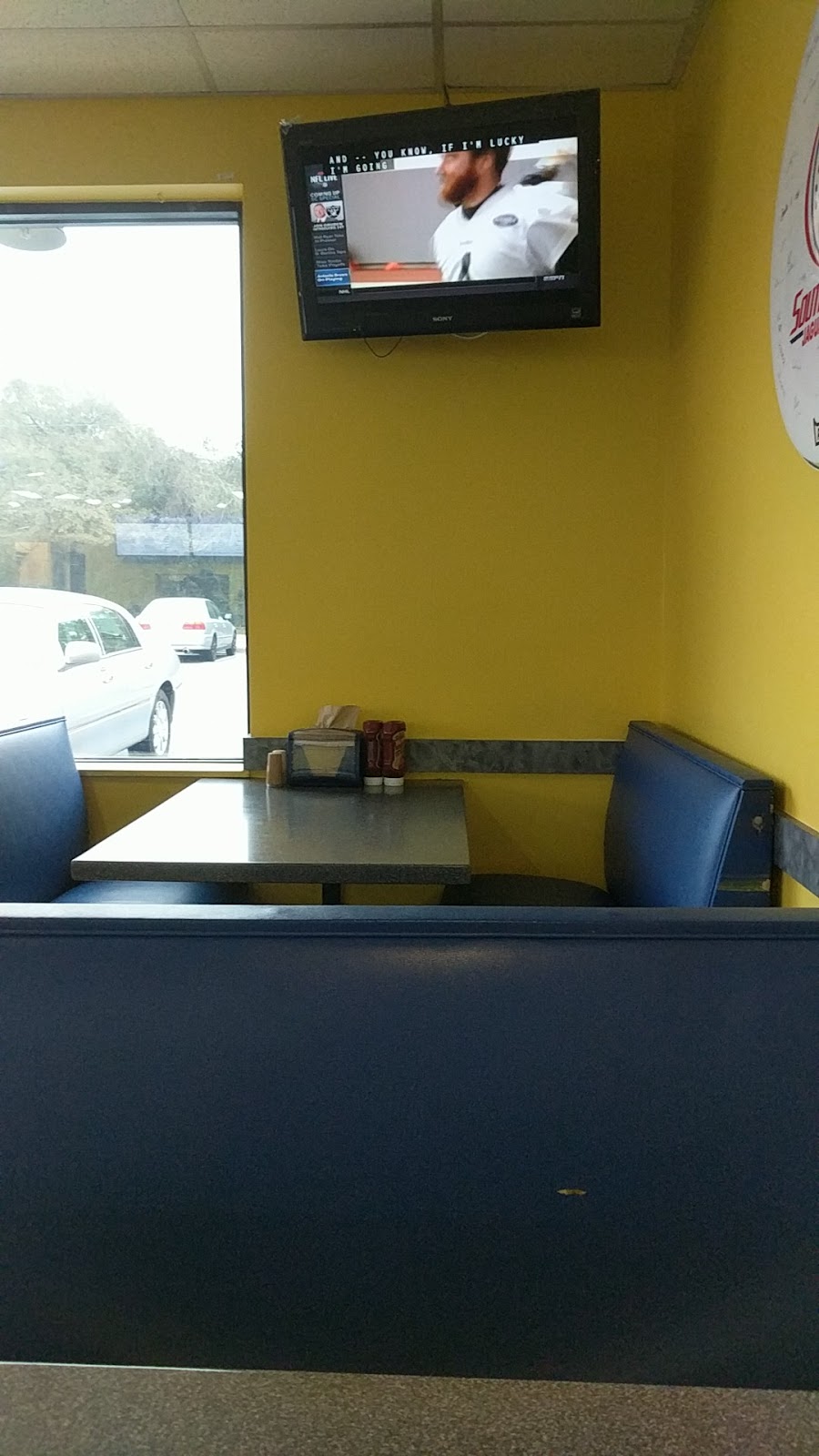 foosacklys - University | restaurant | 310 S University Blvd, Mobile, AL 36609, USA | 2513430047 OR +1 251-343-0047