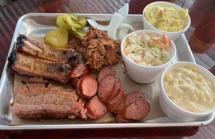 Brocks Food and Drink | restaurant | 4021 Acton Hwy, Granbury, TX 76049, USA | 8173264752 OR +1 817-326-4752