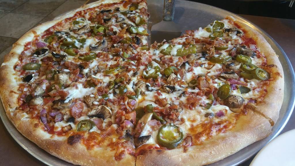 El Castillo Pizzeria & Tex Mex | restaurant | National Pike, 2138, 15616 US-40, Hagerstown, MD 21740, USA | 3015824727 OR +1 301-582-4727