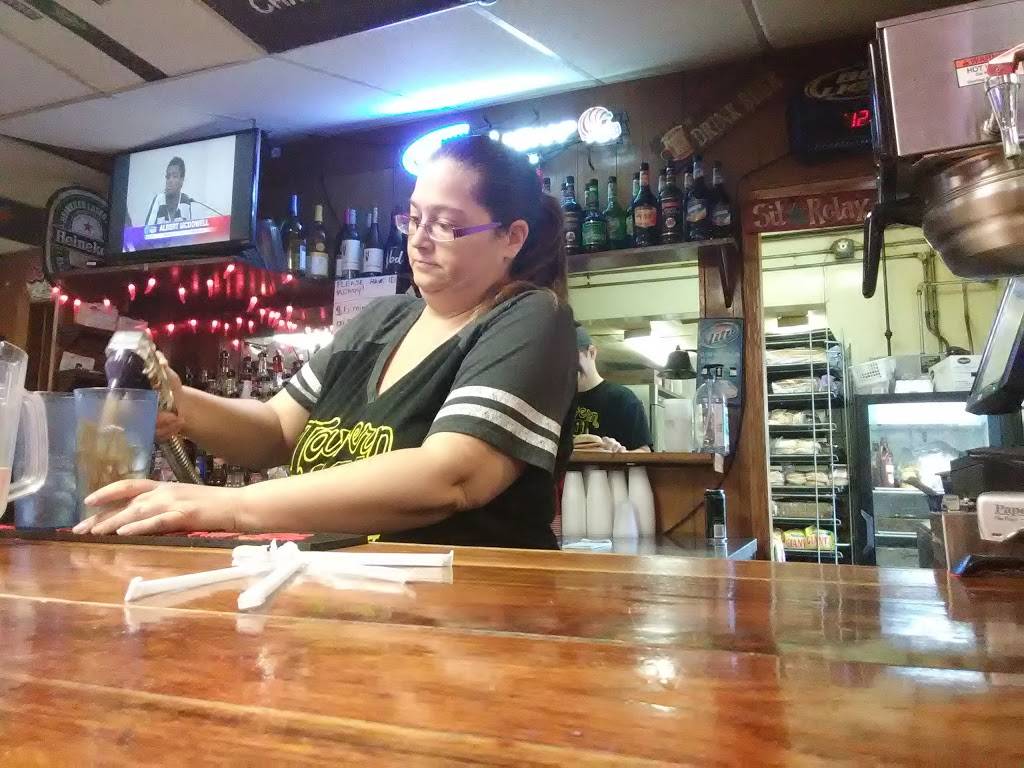 Tavern 101 | restaurant | 101 S Main St, Ada, OH 45810, USA | 4196346898 OR +1 419-634-6898