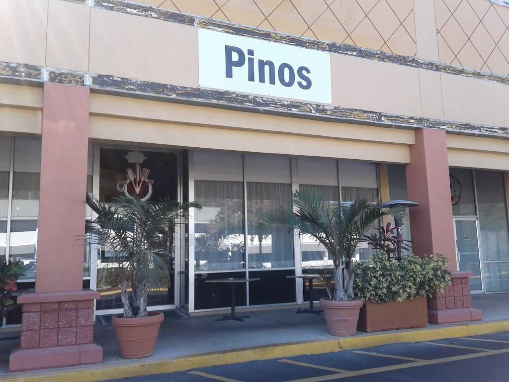 Pinos Italian Dining | restaurant | 3800 S Tamiami Trail #9-10, Sarasota, FL 34239, USA | 9413661440 OR +1 941-366-1440