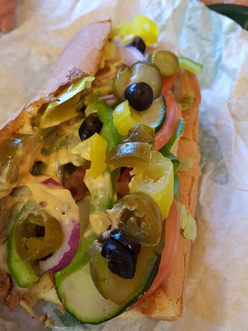 Subway | meal takeaway | 1641 Mission Dr Suite 102, Solvang, CA 93463, USA | 8056887650 OR +1 805-688-7650