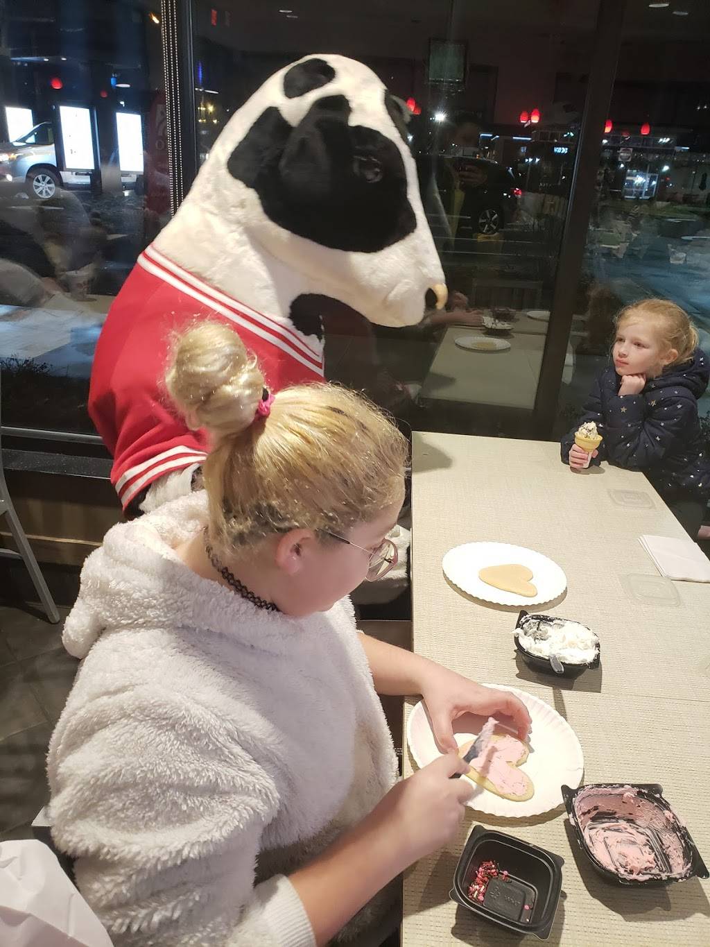 Chick-fil-A | restaurant | 11068 Parkside Dr, Knoxville, TN 37934, USA | 8656757400 OR +1 865-675-7400