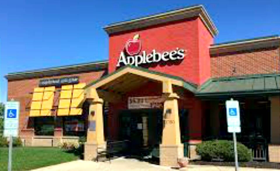 Applebees Grill + Bar | restaurant | 4306 S Laburnum Ave, Richmond, VA 23231, USA | 8042269390 OR +1 804-226-9390