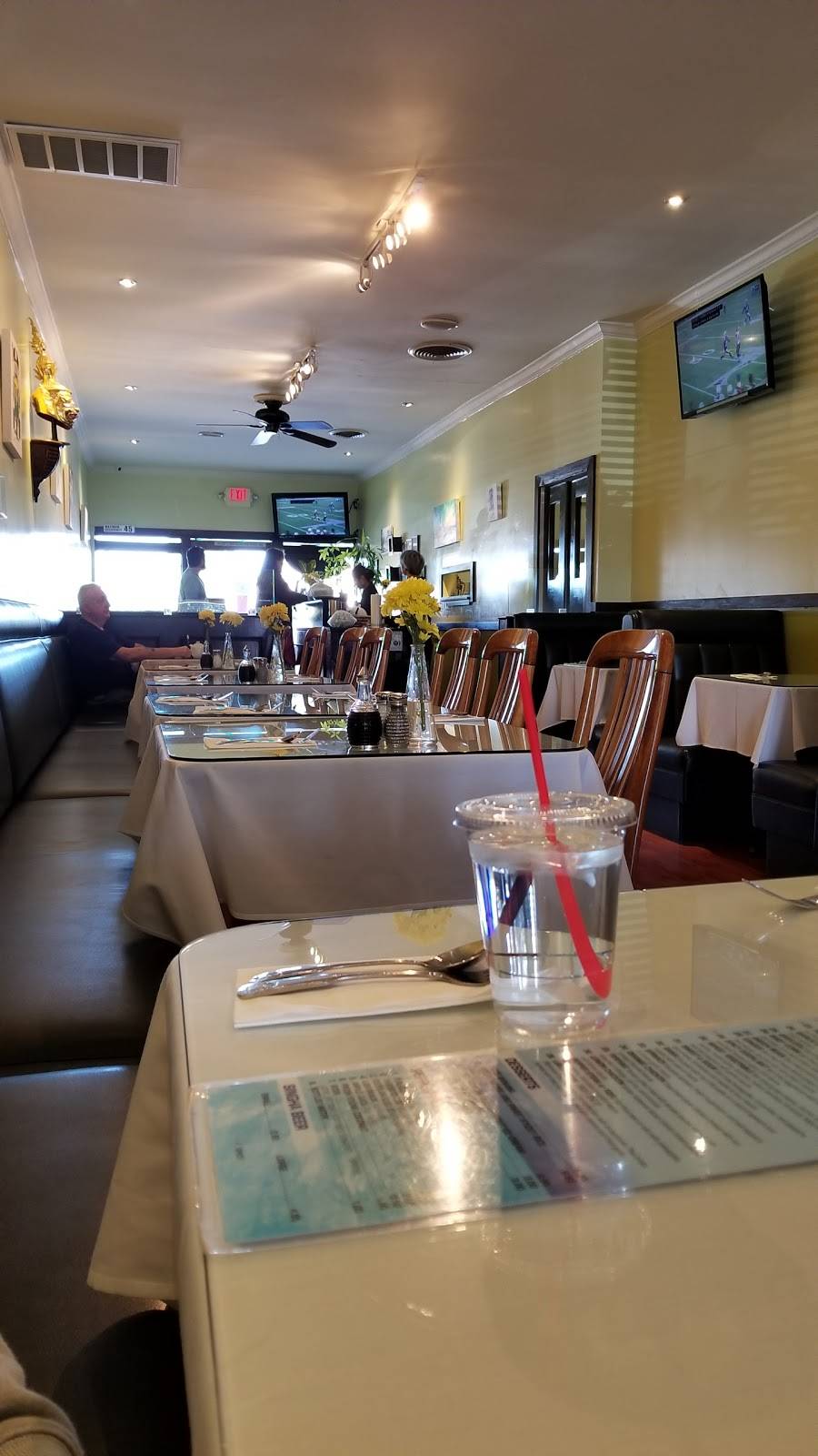 Lanta Thai Fusion | restaurant | 724 E Katella Ave, Orange, CA 92867, USA | 7145324922 OR +1 714-532-4922