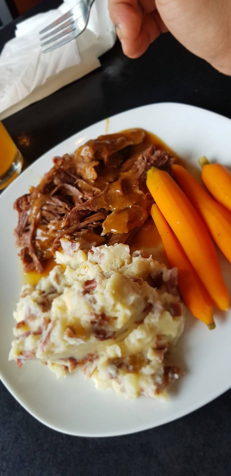 Bickfords Grille | restaurant | 6 Cambridge St, Burlington, MA 01803, USA | 7812722262 OR +1 781-272-2262