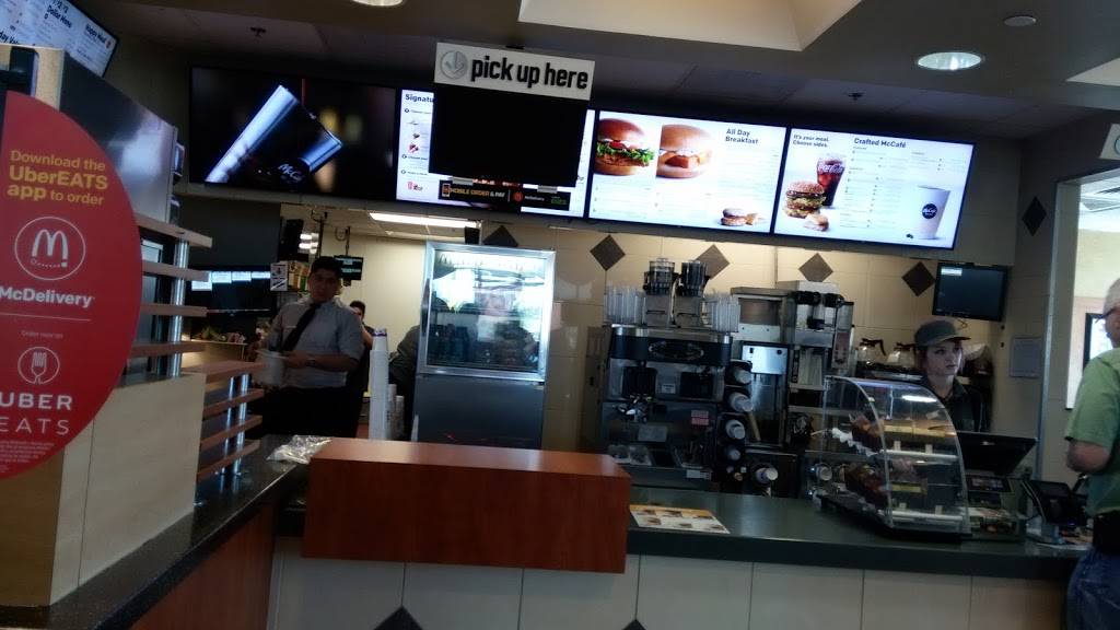 McDonalds | cafe | 305 S Neltnor Blvd, West Chicago, IL 60185, USA | 6302311999 OR +1 630-231-1999