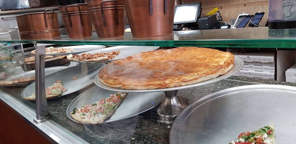 Totos Pizzeria | restaurant | 6555 Greene St, Philadelphia, PA 19119, USA | 2158484550 OR +1 215-848-4550