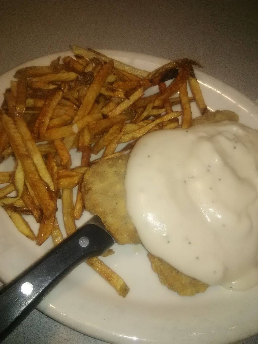 V & M Restaurant Willard Ohio | restaurant | 429 E Walton St W, Willard, OH 44890, USA | 4199350174 OR +1 419-935-0174