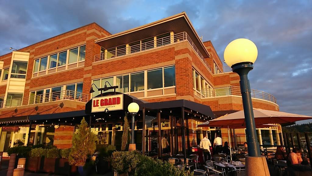 Le Grand Bistro Americain | restaurant | 2220 Carillon Point, Kirkland, WA 98033, USA | 4258287778 OR +1 425-828-7778