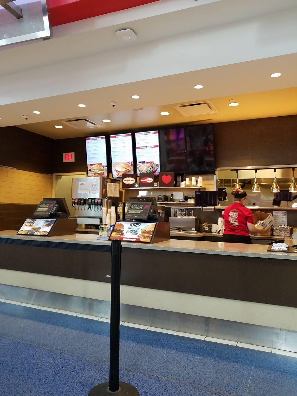 Smashburger | restaurant | 8500 Essington Ave Terminal F, Philadelphia, PA 19153, USA | 2159374410 OR +1 215-937-4410