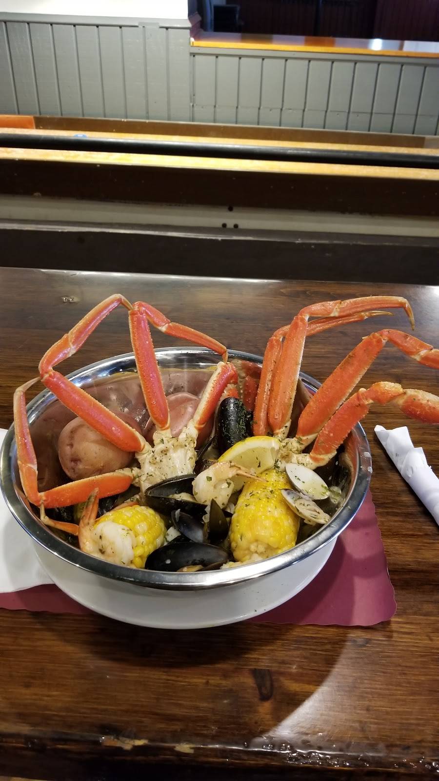 Hanrahans Irish Pub | restaurant | 690 Burmont Rd, Drexel Hill, PA 19026, USA | 4844623533 OR +1 484-462-3533