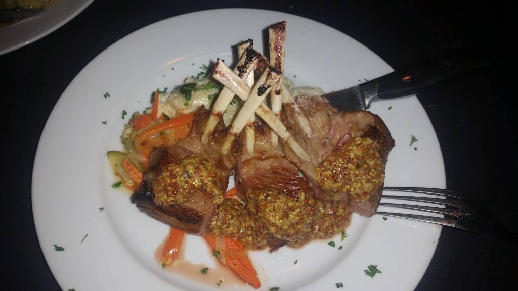 Vintage On 5th | restaurant | 114 NE 5th St, Crystal River, FL 34429, USA | 3527940004 OR +1 352-794-0004