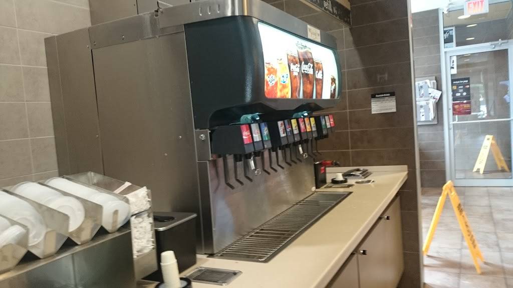 McDonalds | cafe | 151 Sandwich St S, Amherstburg, ON N9V 2V1, Canada | 5197363250 OR +1 519-736-3250