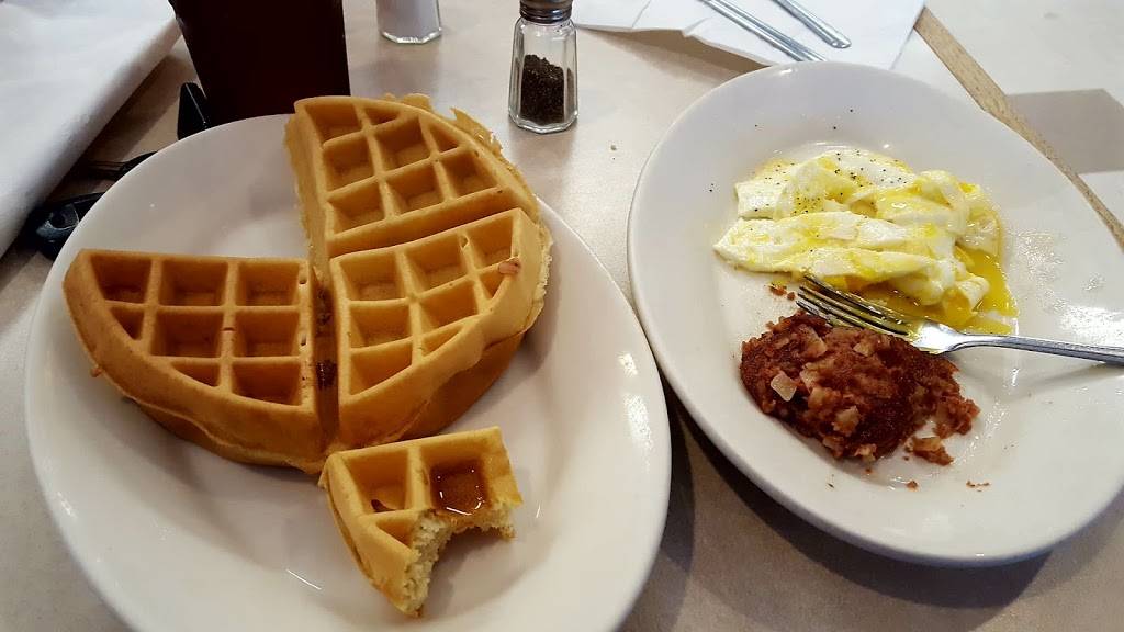 Sunrise Restaurant | restaurant | 1 Southern Oaks Dr #300, Savannah, GA 31405, USA | 9122388018 OR +1 912-238-8018