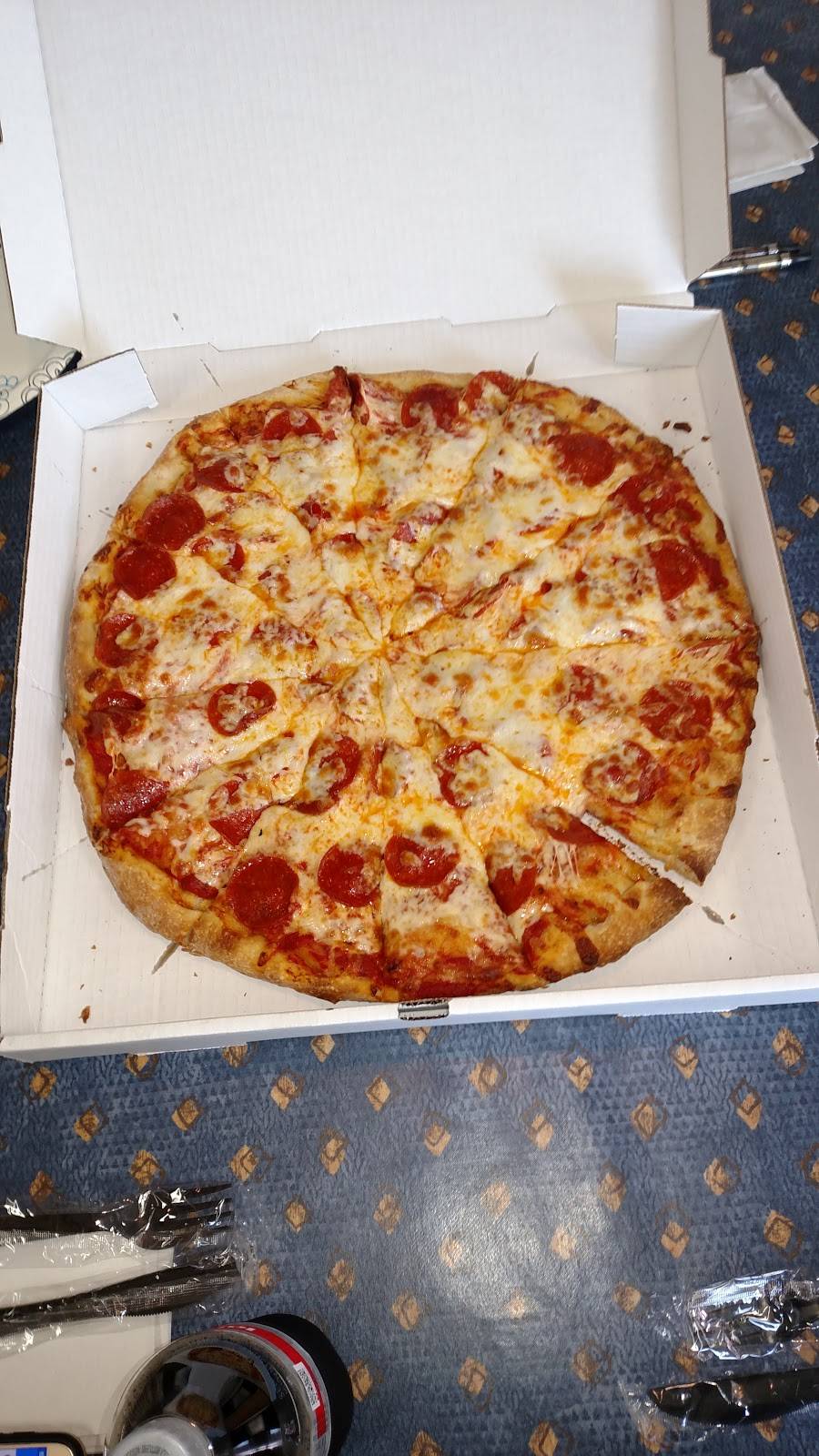 Main Street Pizza | restaurant | 336 S Lincoln Ave, Lakeview, MI 48850, USA | 9893526582 OR +1 989-352-6582