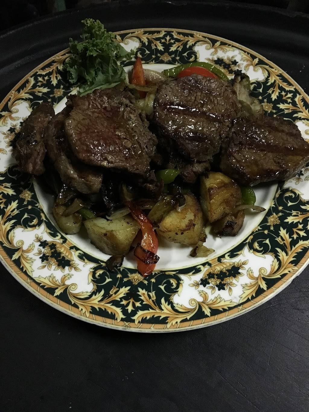 Christines Creekside Inn | restaurant | 1250 Green Hills Rd, Birdsboro, PA 19508, USA | 6105828150 OR +1 610-582-8150