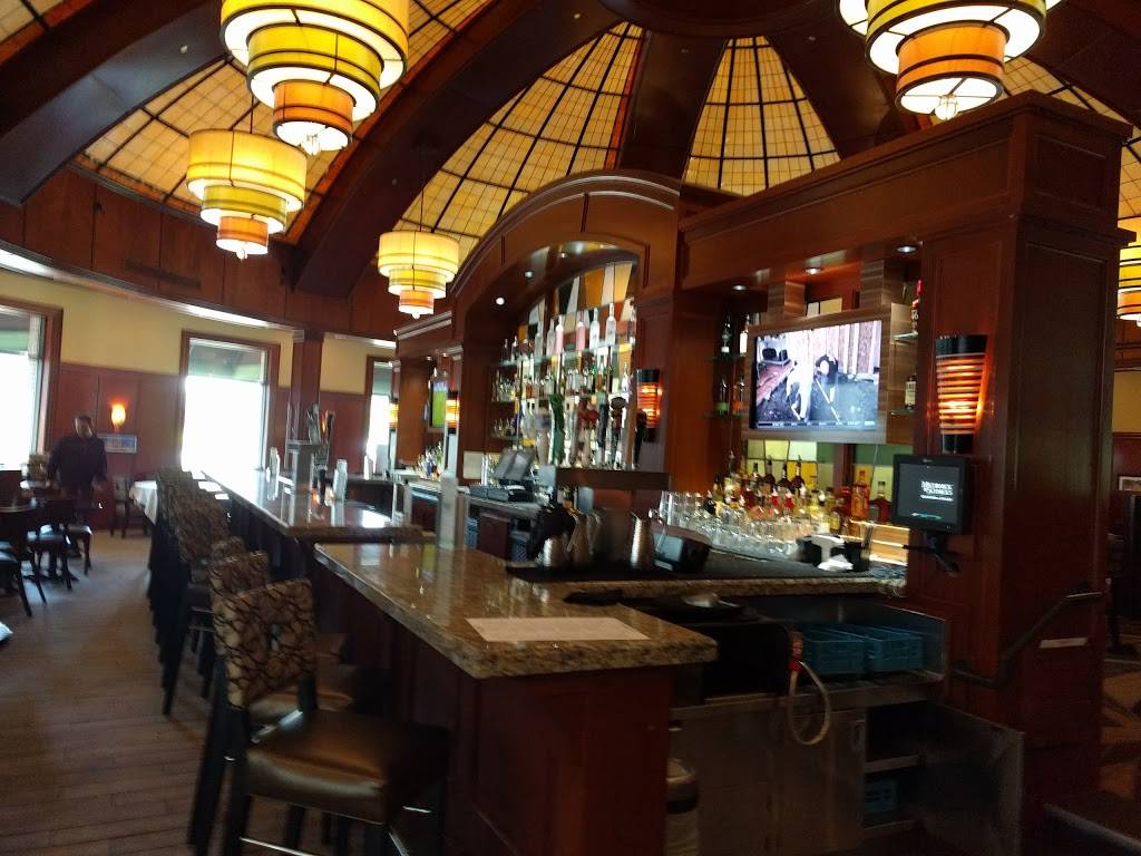 McCormick & Schmicks Seafood & Steaks | restaurant | 5320 N River Rd, Rosemont, IL 60018, USA | 8472333776 OR +1 847-233-3776