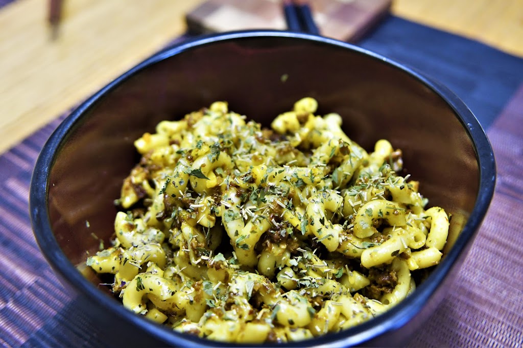 @BoricuaLayVegan | restaurant | #1234, Miami, FL 33015, USA | 7862330523 OR +1 786-233-0523