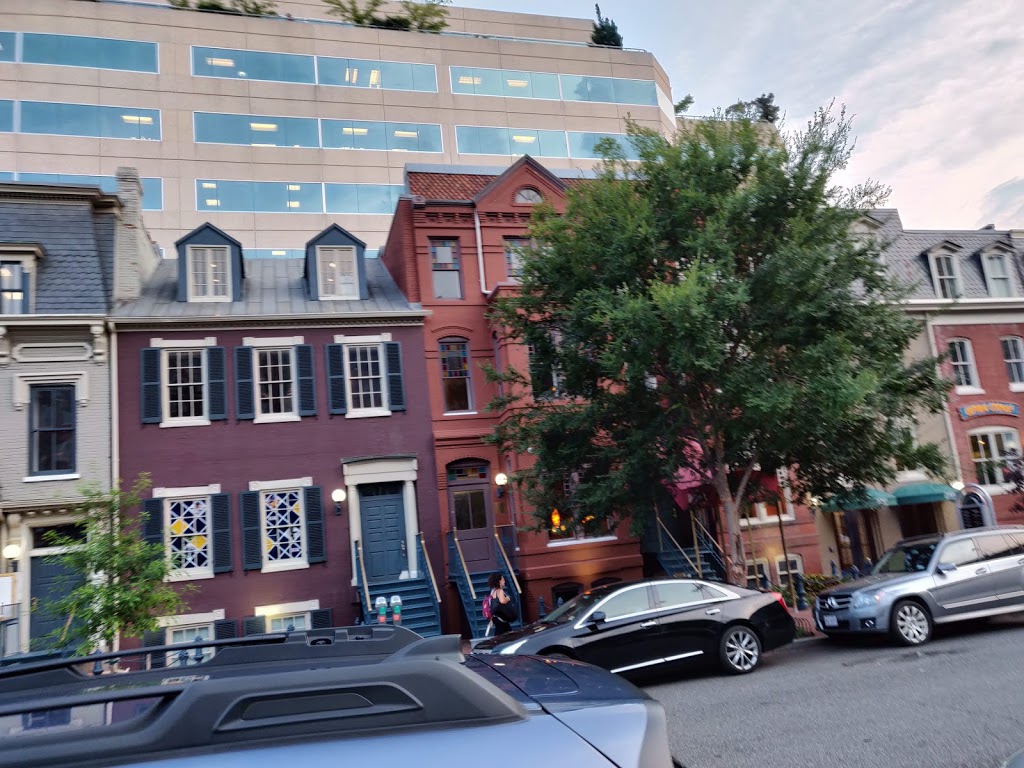 Western Market | restaurant | 2000 Pennsylvania Avenue NW #3500, Washington, DC 20006, USA | 2024520924 OR +1 202-452-0924