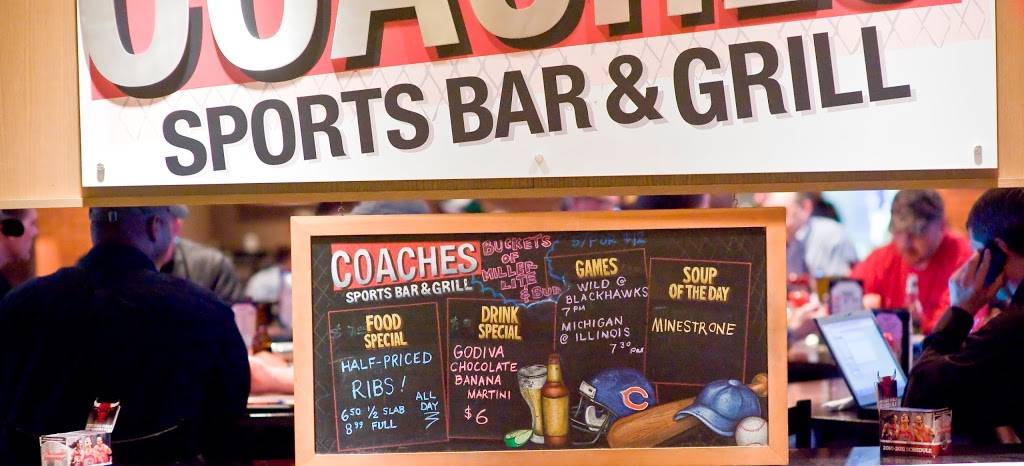 Coaches Sports Bar & Grill | restaurant | 6624 S Cicero Ave, Chicago, IL 60638, USA | 7083257050 OR +1 708-325-7050