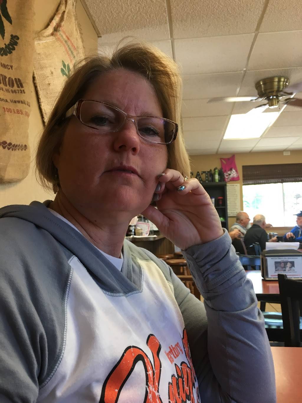 Grand Central Coffee Station | cafe | 400 W 5th St, Storm Lake, IA 50588, USA | 7127320160 OR +1 712-732-0160