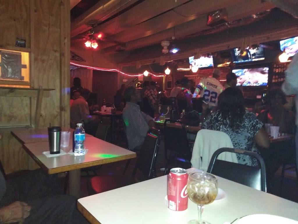 Jazspers | restaurant | 1450 Gaither Pkwy, Memphis, TN 38106, USA | 9017752139 OR +1 901-775-2139