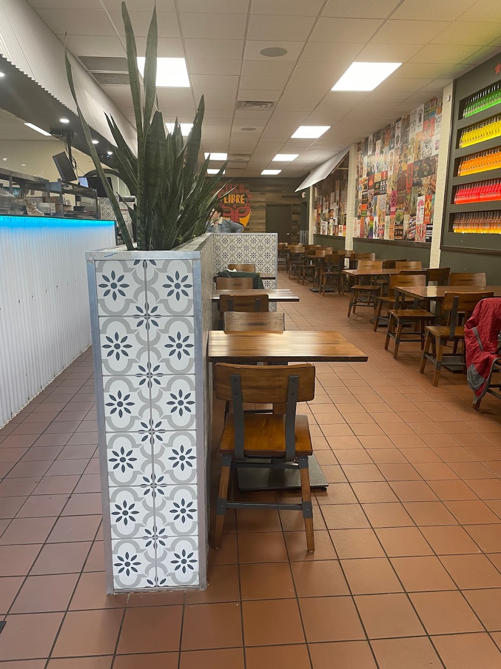Taco libre | restaurant | 2111 Snelling Ave N, Roseville, MN 55113, USA | 6517567472 OR +1 651-756-7472