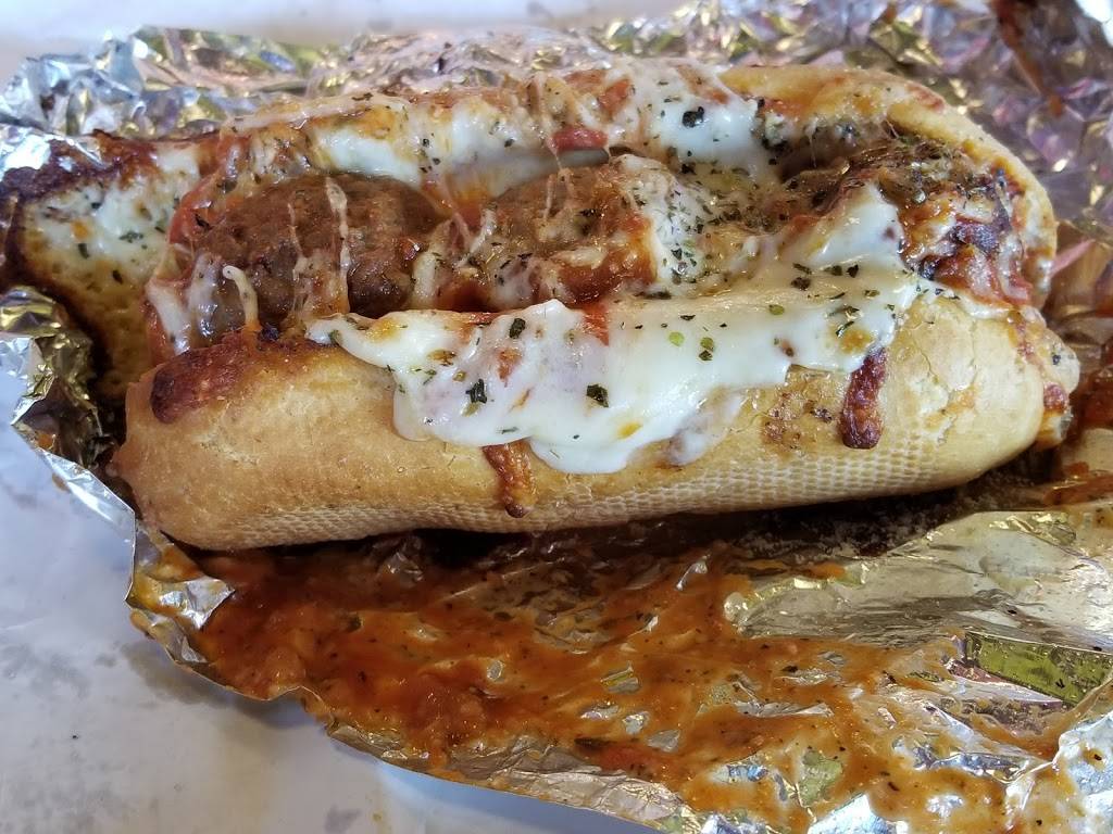 Daves Cosmic Subs | restaurant | 4559 Boardman-Canfield Rd, Canfield, OH 44406, USA | 3309674782 OR +1 330-967-4782