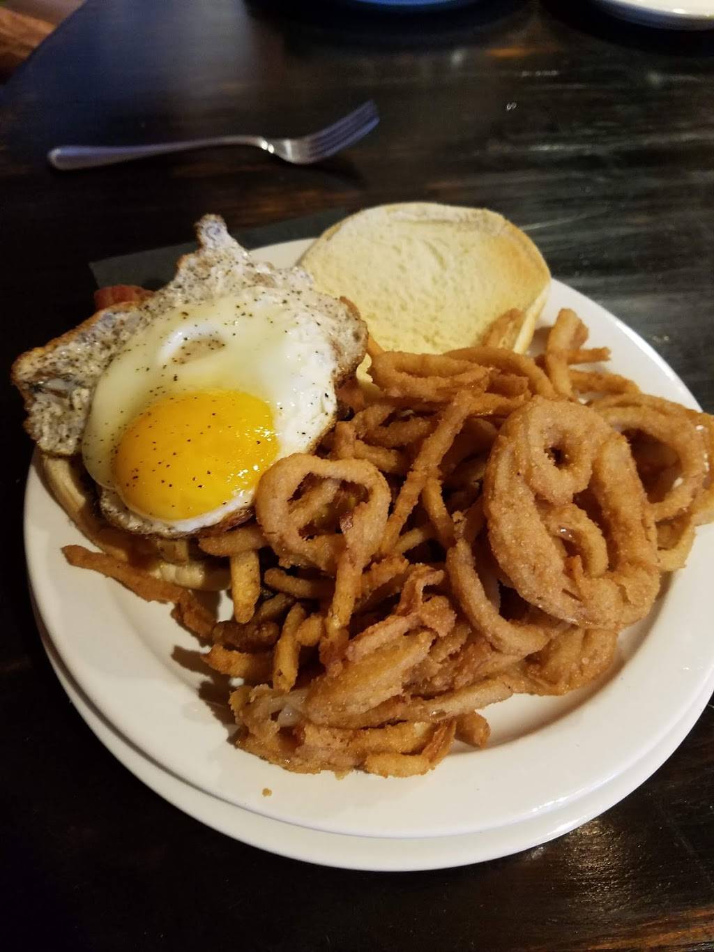 Gigglewaters | restaurant | 737 Main St, Safety Harbor, FL 34695, USA | 7276697077 OR +1 727-669-7077