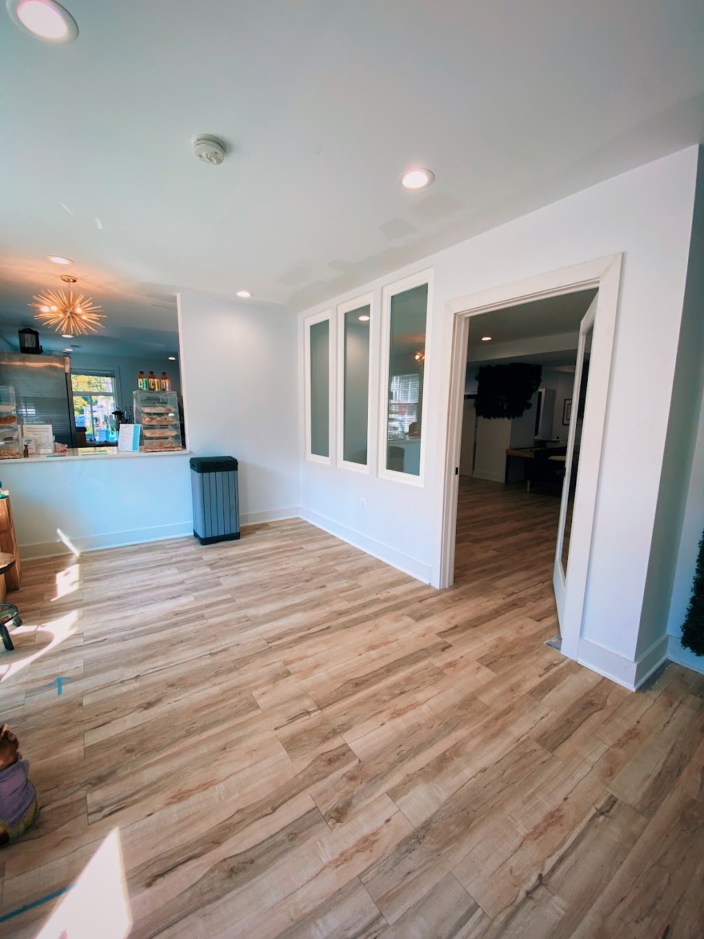 Confetti | cafe | 4545 42nd St NW #109, Washington, DC 20016, USA | 2027508101 OR +1 202-750-8101