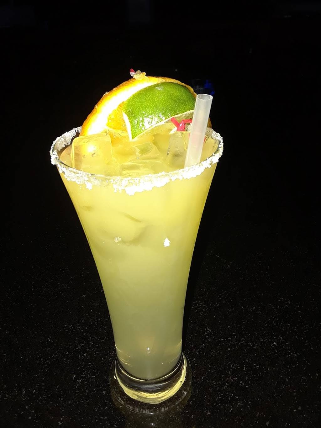 Cool Vibes Bar And Grill | restaurant | 5488 58th St N, Kenneth City, FL 33709, USA | 7272569828 OR +1 727-256-9828