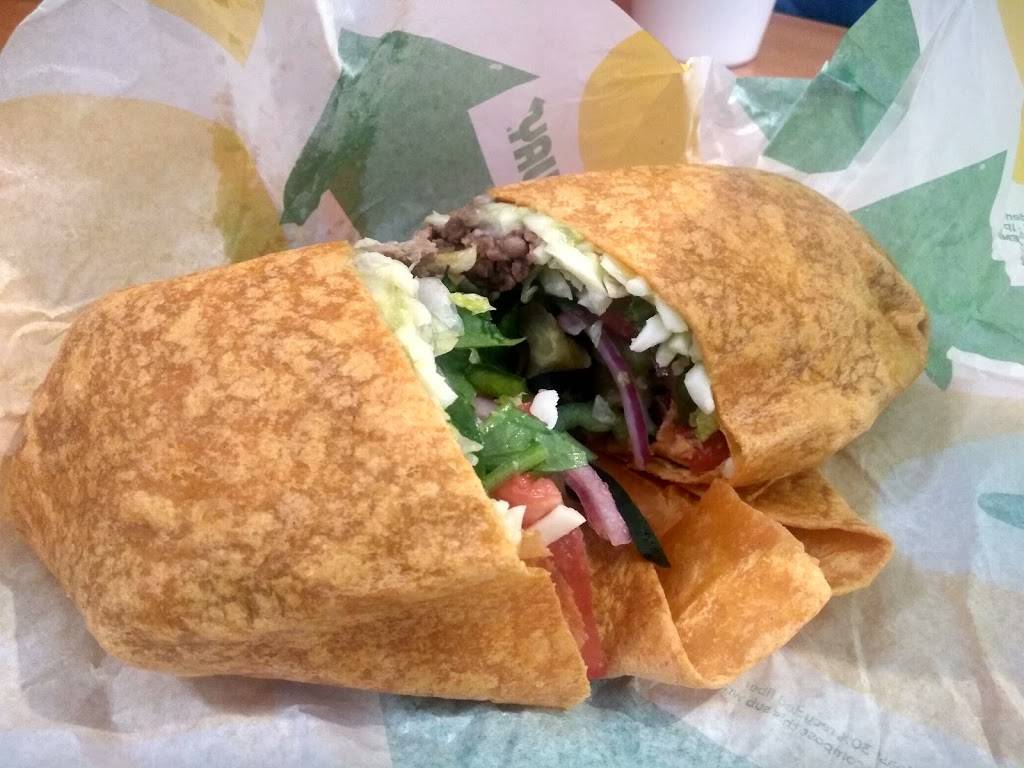 Subway | restaurant | 17820 CA-120, Groveland, CA 95321, USA | 2099620948 OR +1 209-962-0948