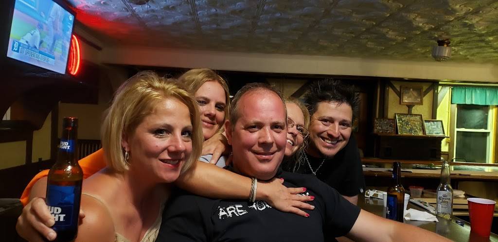 Cook Hotel Bar | restaurant | 68339 Beech St, Richmond, MI 48062, USA | 5867279163 OR +1 586-727-9163