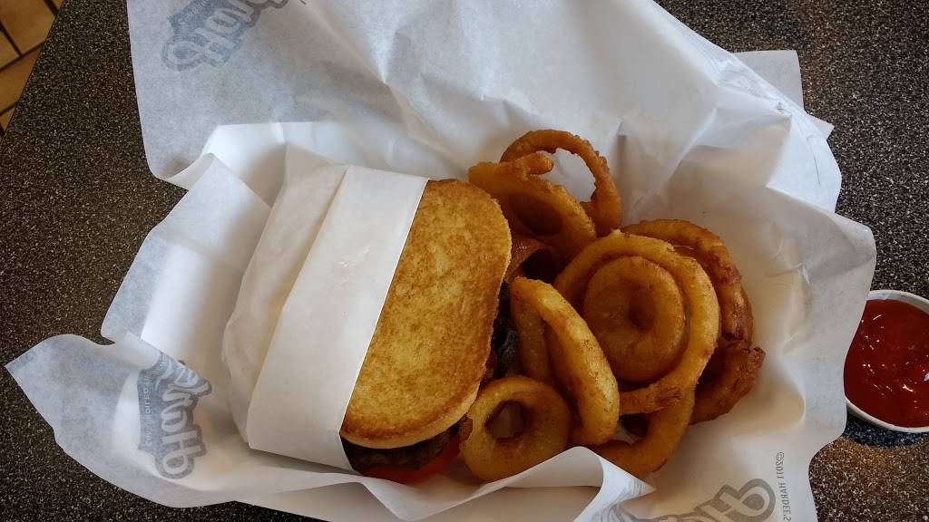 Hardees | restaurant | 17068 Rankin Ave, Dunlap, TN 37327, USA | 4239494433 OR +1 423-949-4433