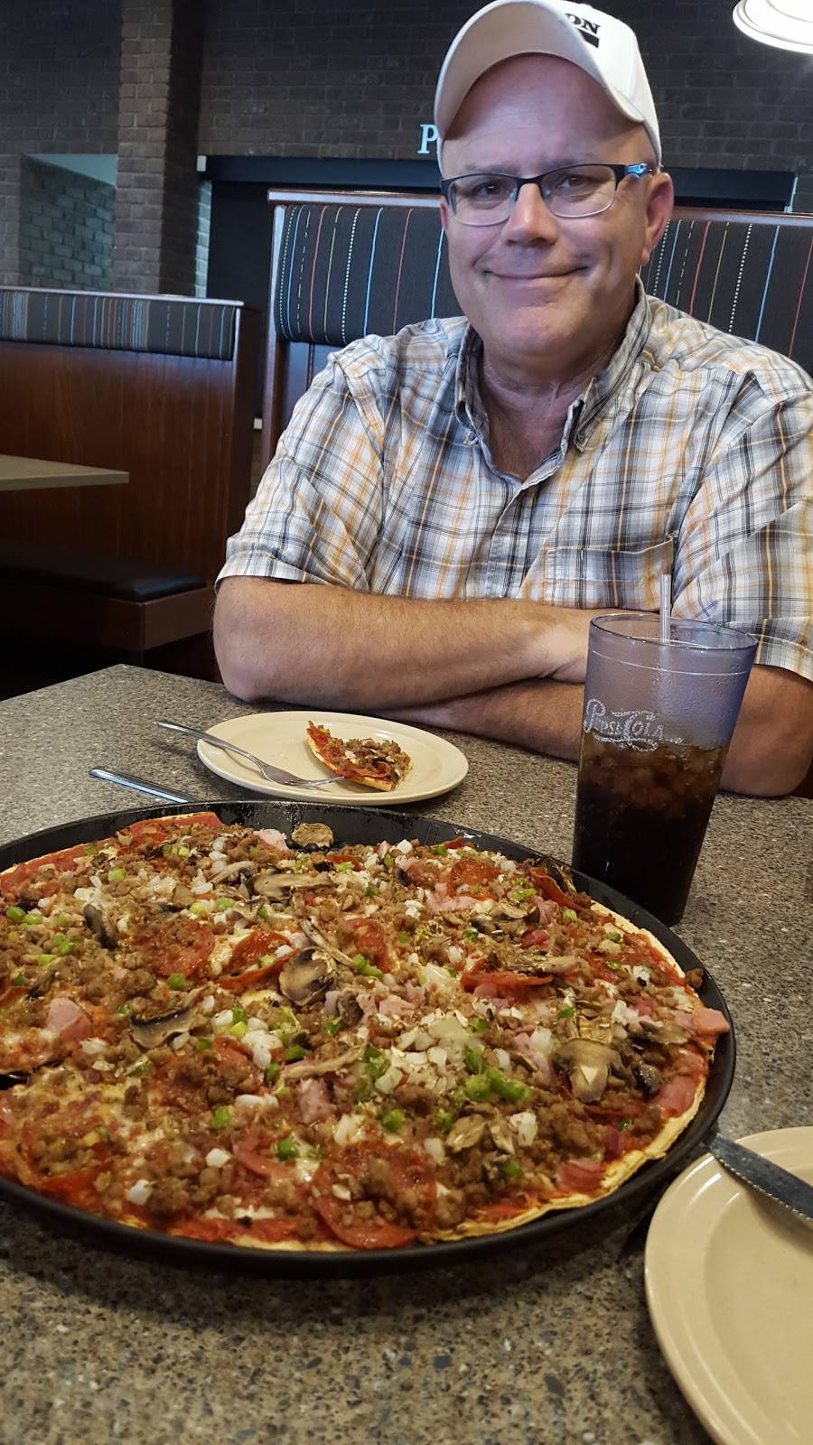 Chicagos Pizza Speedway | restaurant | 6321 Crawfordsville Rd, Speedway, IN 46224, USA | 3177572787 OR +1 317-757-2787