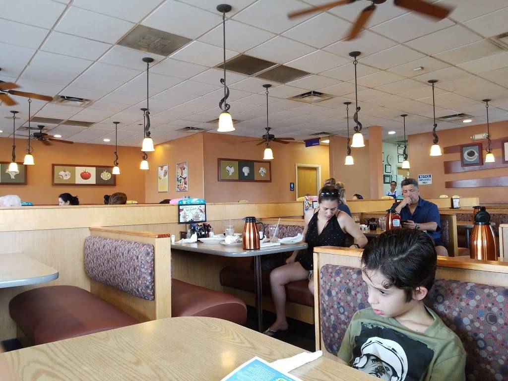 IHOP | restaurant | 14505 SW 42nd St, Miami, FL 33175, USA | 3054806767 OR +1 305-480-6767