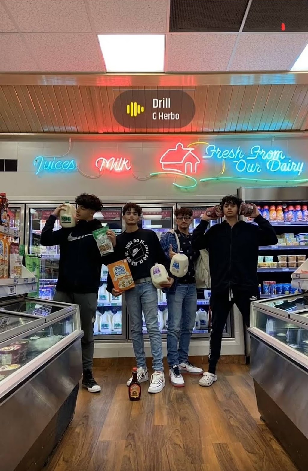 Braums Ice Cream & Burger Restaurant | restaurant | 18671 W Kellogg Dr, Goddard, KS 67052, USA | 3165535508 OR +1 316-553-5508