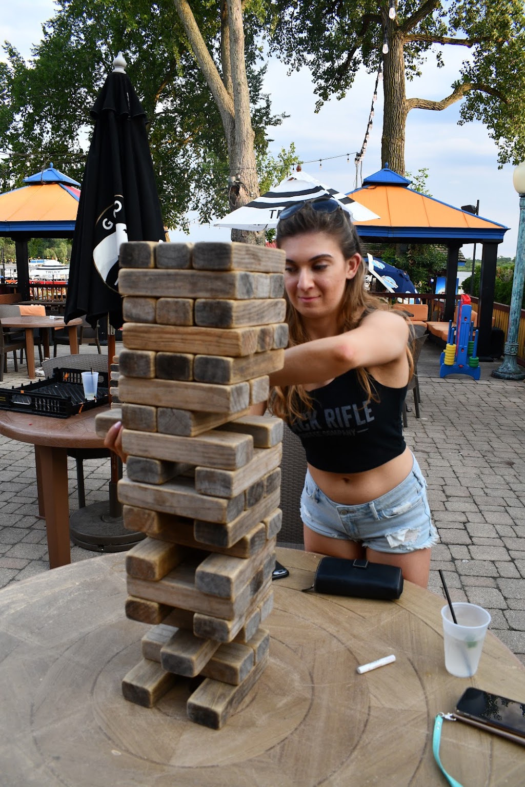 Famous Freddies Roadhouse | restaurant | 510 S, 510 Park Ave, Fox Lake, IL 60020, USA | 8475879677 OR +1 847-587-9677