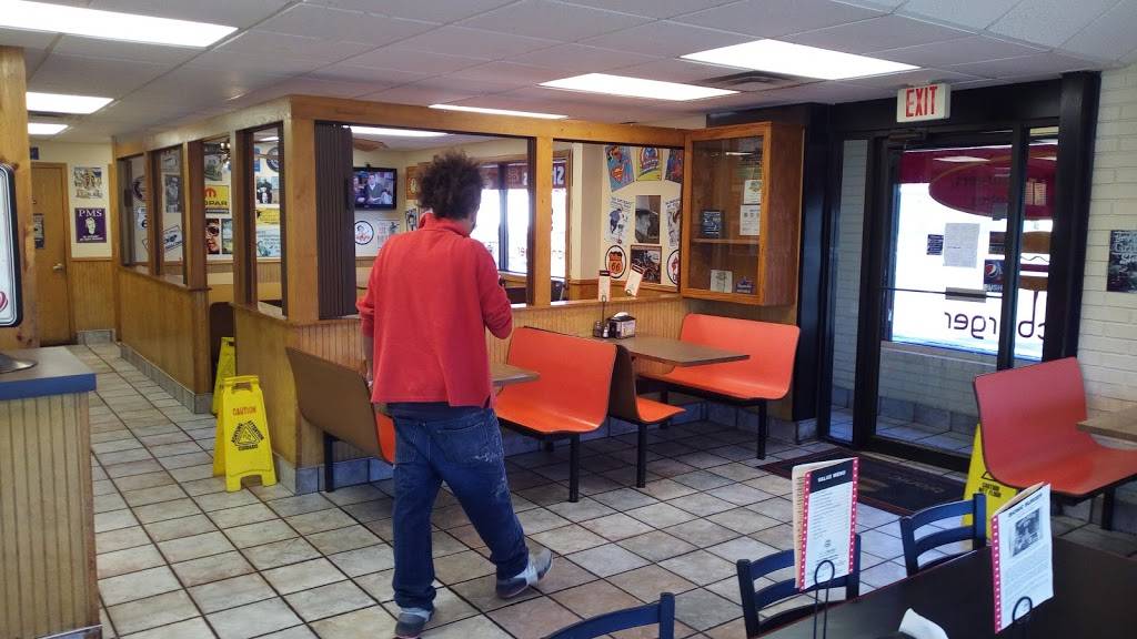 Bionic Burger | restaurant | 243 S Seneca St, Haysville, KS 67060, USA | 3169273727 OR +1 316-927-3727