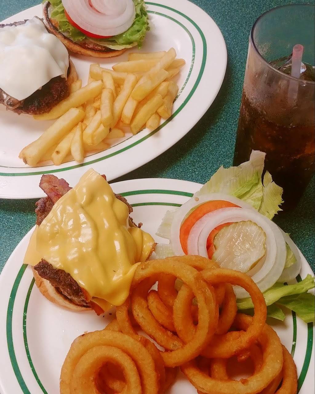 Carlo’s Diner | restaurant | 1500 Wurst Rd, Ocoee, FL 34761, USA | 4076561181 OR +1 407-656-1181