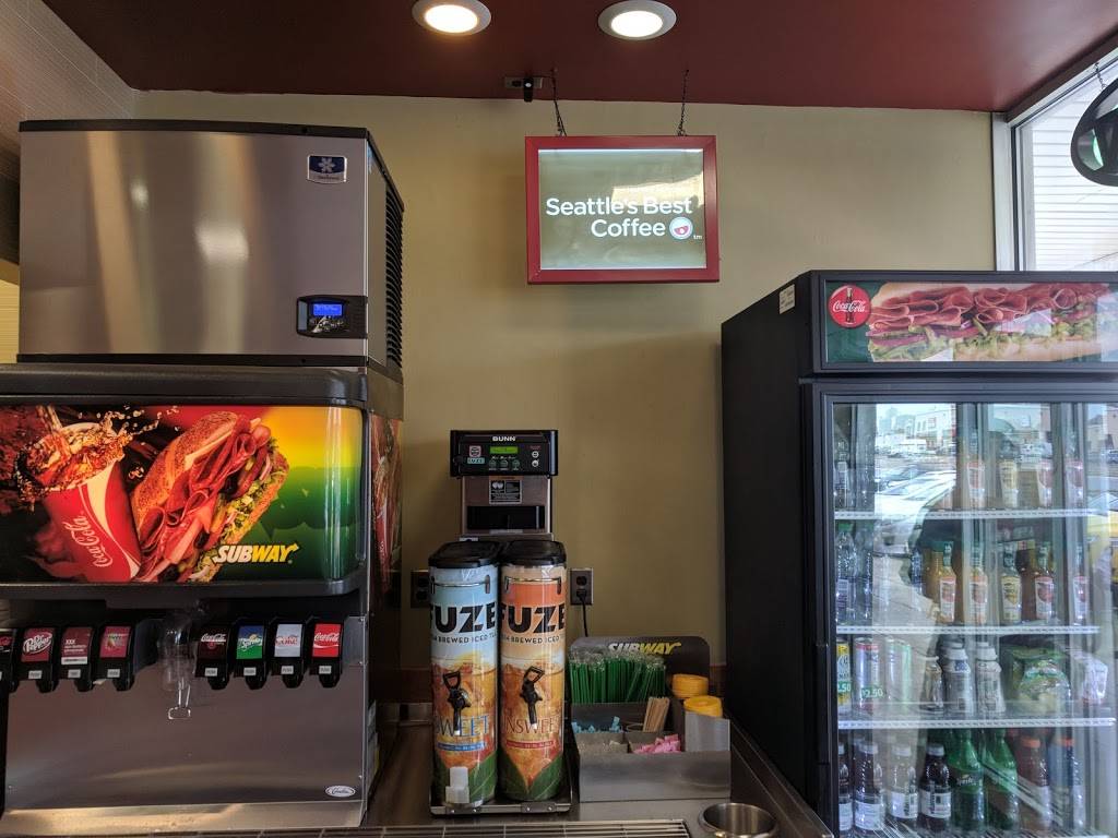 Subway Restaurants | restaurant | 1966 Daniel Stuart Square, Space # 21, Market at Opitz Crossing, Woodbridge, VA 22191, USA | 7039107770 OR +1 703-910-7770