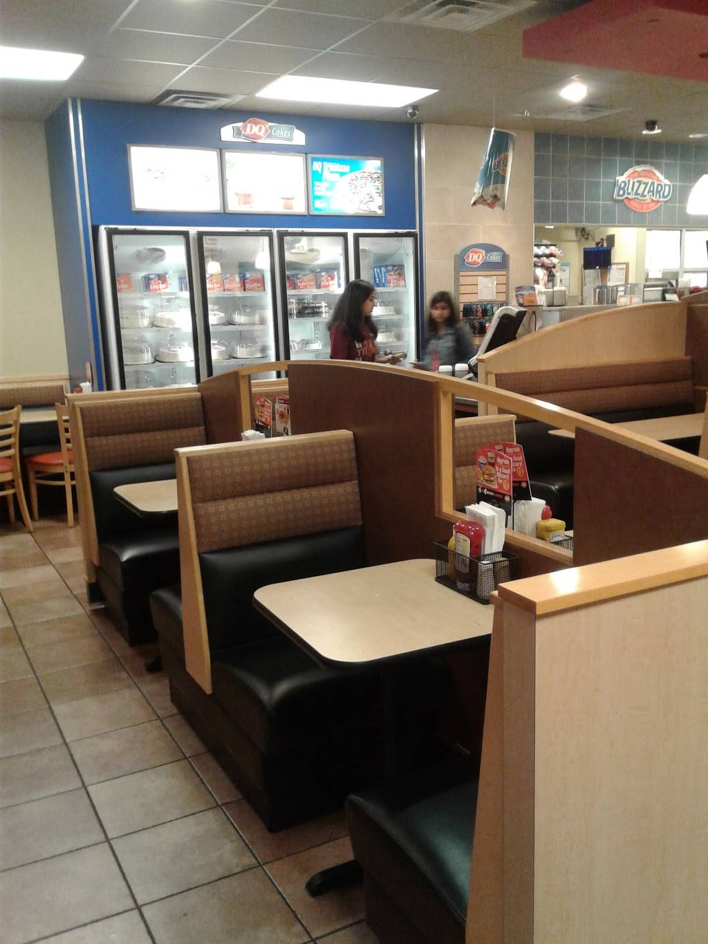 Dairy Queen Grill & Chill | restaurant | 7600 North Grand Prairie Drive, Peoria, IL 61615, USA | 3098390551 OR +1 309-839-0551