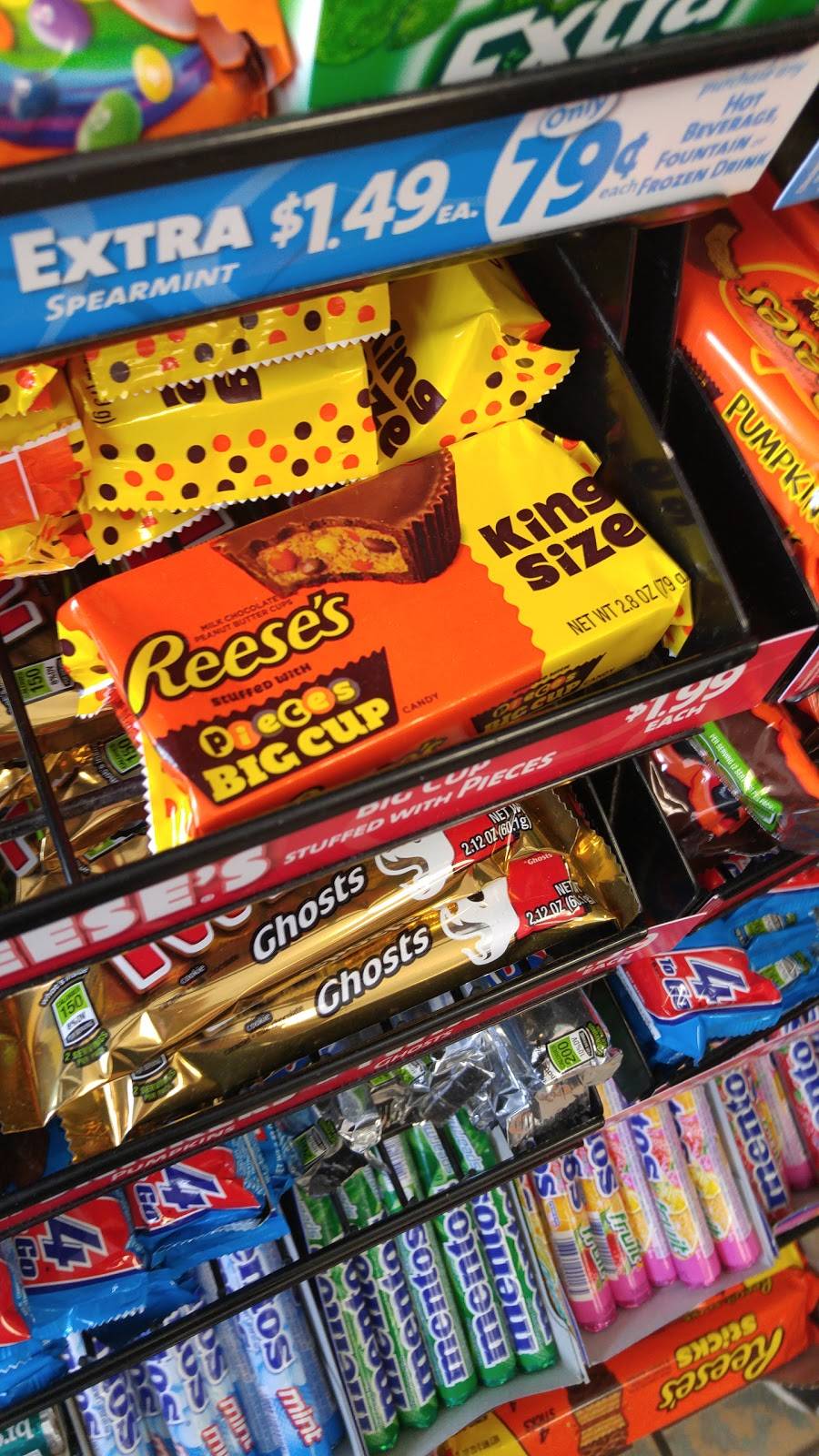 Dunkin | cafe | 401 Roberts Rd, Fruit Cove, FL 32259, USA | 9042872339 OR +1 904-287-2339