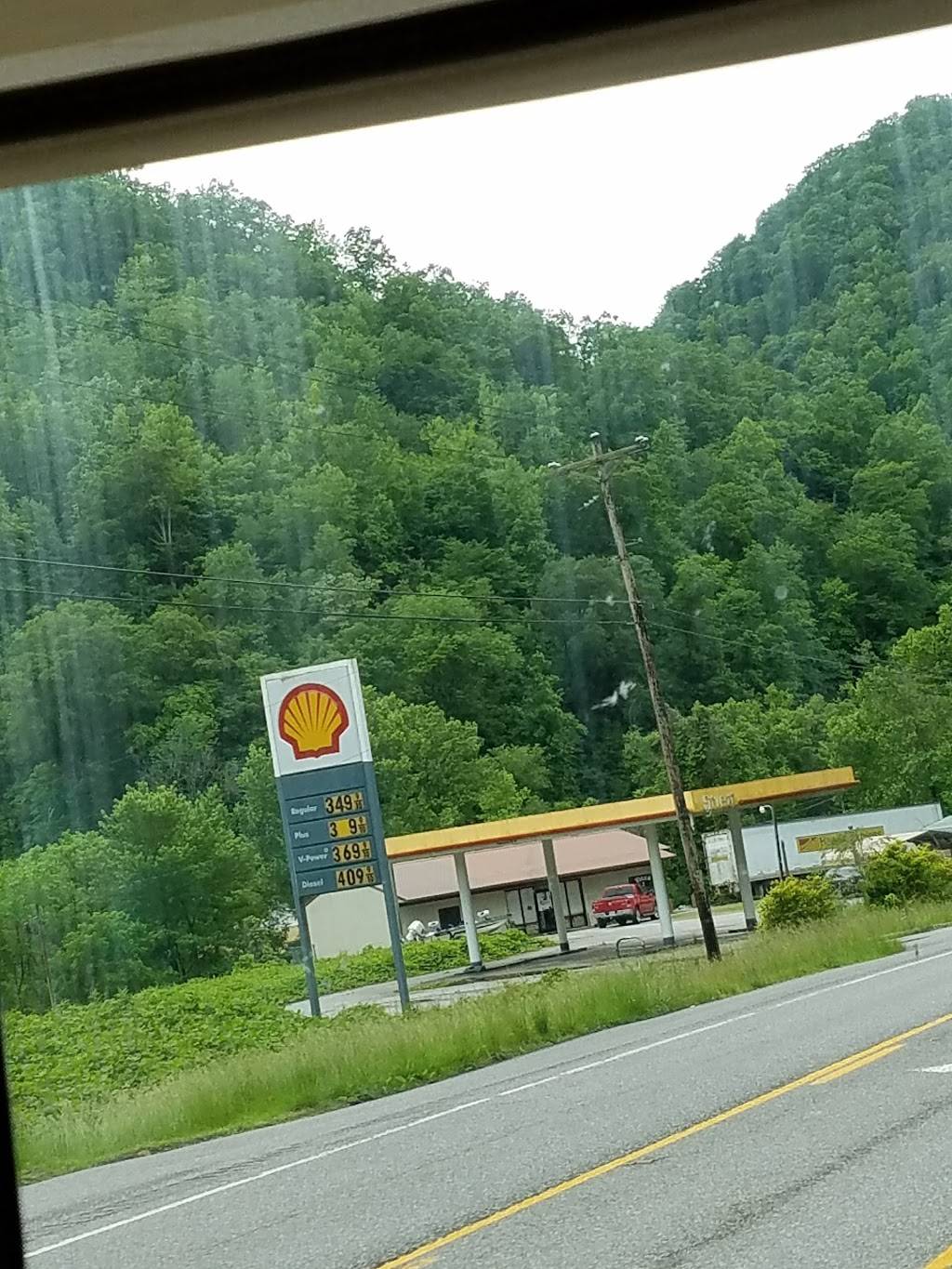 Your Place Restaurant | restaurant | 10590 KY-15, Scuddy, KY 41760, USA | 6064768282 OR +1 606-476-8282