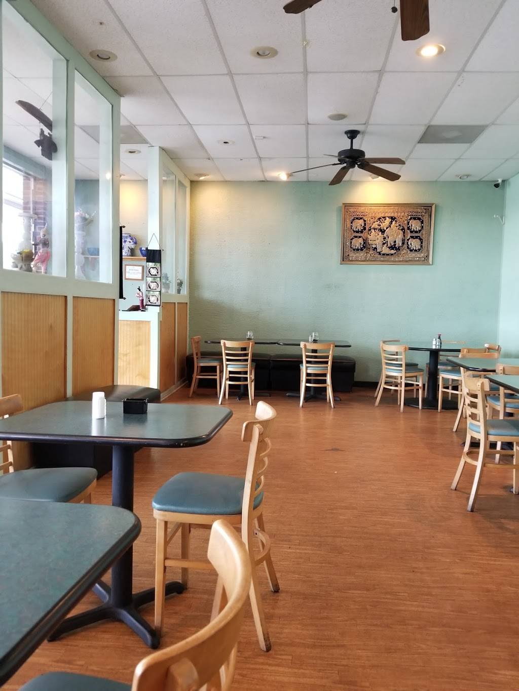 Flavors of Thailand | restaurant | 847 GA-138, Jonesboro, GA 30236, USA | 7704716988 OR +1 770-471-6988